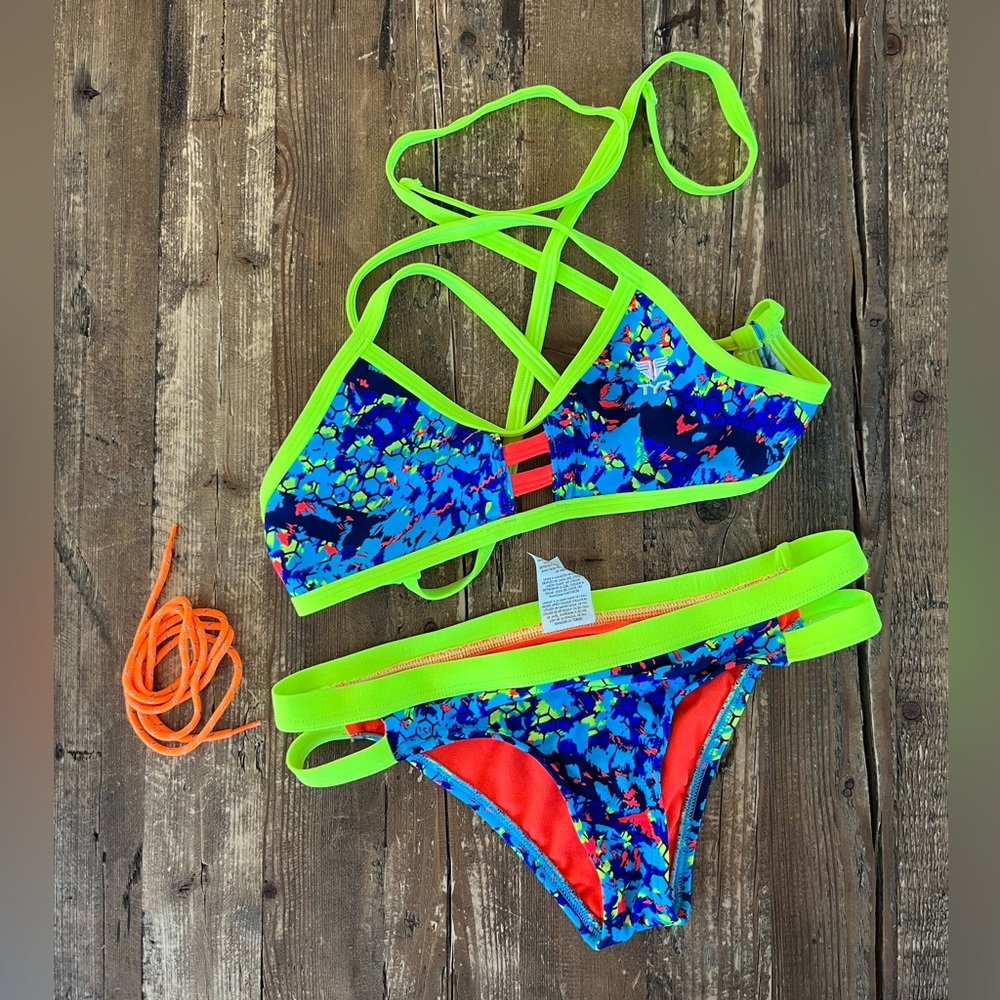 TYR Durafast One® Women's Bikini (XS)